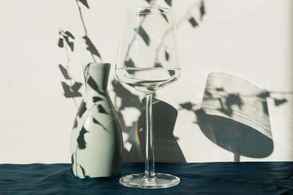 Slik serverer du sake | Ølakademiet AS