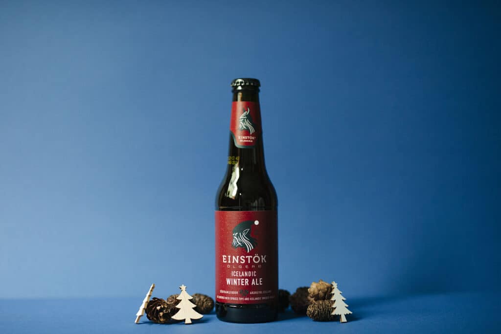 Einstök  Winter Ale Juleoeltest av utenlandske juleoel 2022