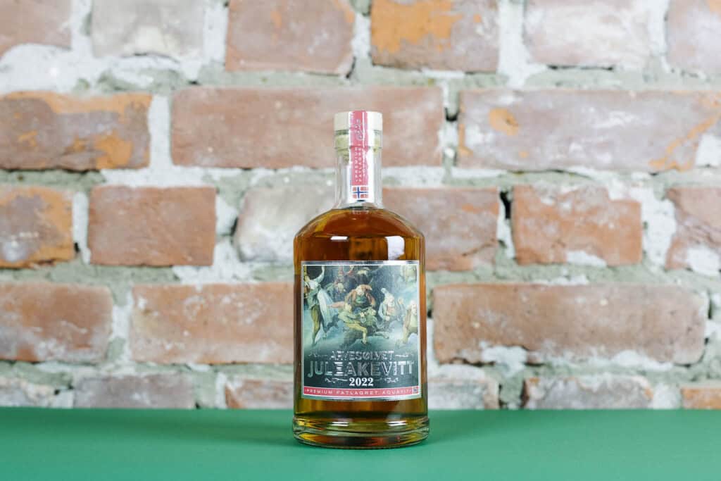 arvesoelvetjuleakevittdetnorskebrenneriet2022 | Ølakademiet AS Arvesølvet Juleakevitt 2022