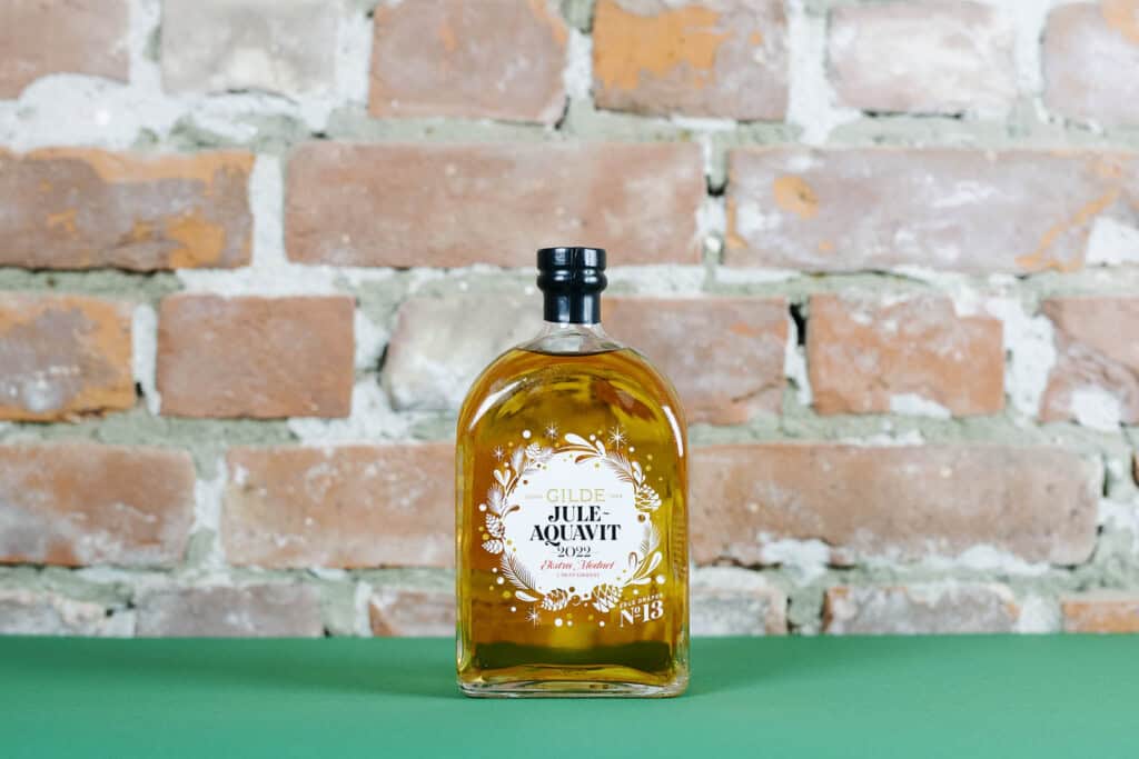 gildejuleaquavitekstramodnetjuleakevitt2022 | Ølakademiet AS Gilde Extra Modnet Juleaquavit 2022