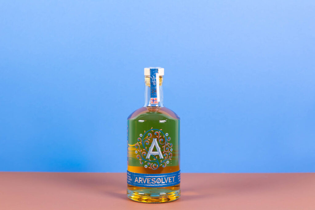 akevitttest2024oelakademietarvesoelvet | Ølakademiet AS Test av norsk akevitt Det Norske Brenneri Arvesølvet Aquavit