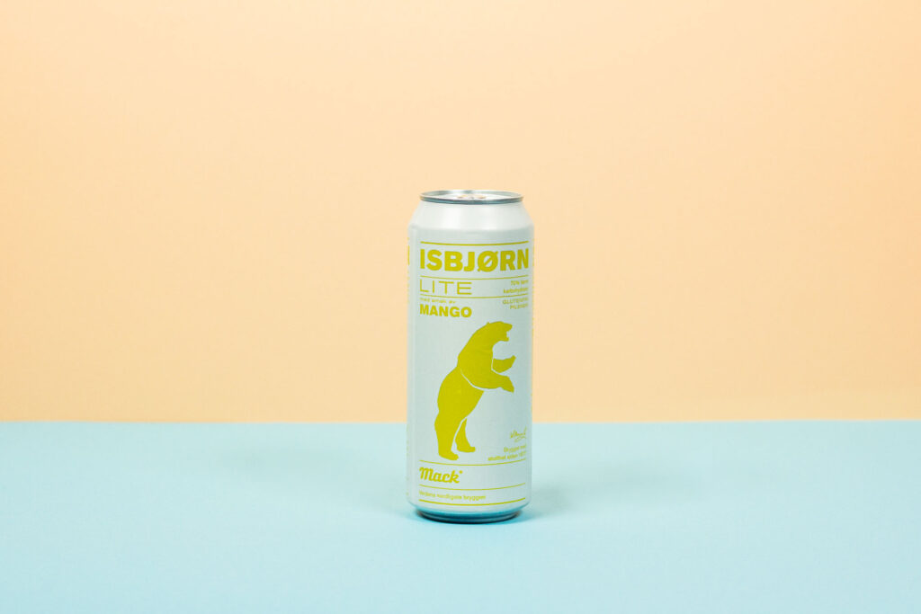 Test av norske Lite øl 2024 Macks Ølbryggeri   Isbjørn LITE Mango Glutenfri Pilsner