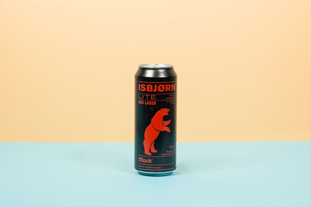 Test av norske Lite øl 2024 Macks Ølbryggeri   Isbjørn LITE Red Lager Glutenfri