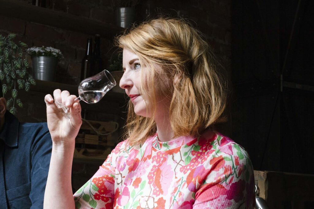 Test-sommerakevitt-oelakademiet-2024 Test av sommerakevitt 2024.