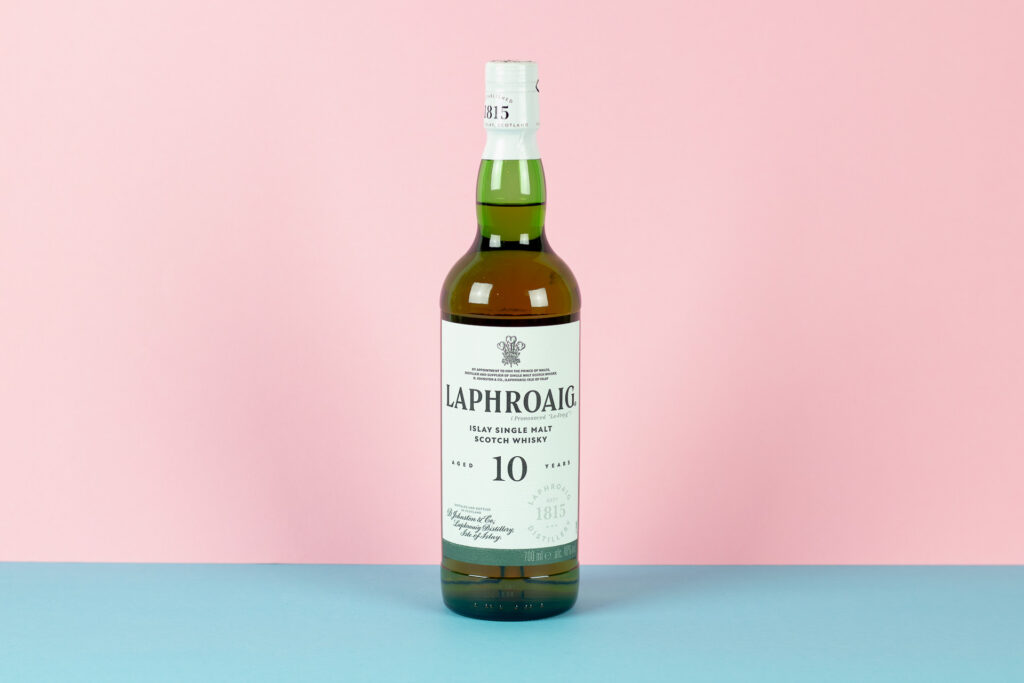 bestselgerevinmonopoletwhiskysinglemaltlaphroaigsinglemalt10yearsold | Ølakademiet AS Test av whisky Single malts 2024 Laphroaig Single Malt 10 Years Old